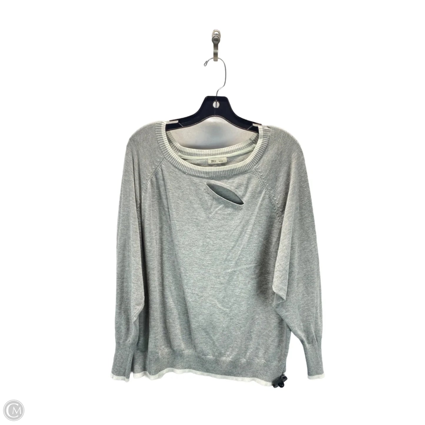 Sweater By Clothes Mentor In Grey & White, Size: L