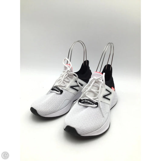 Shoes Athletic By New Balance In Black & White, Size: 7