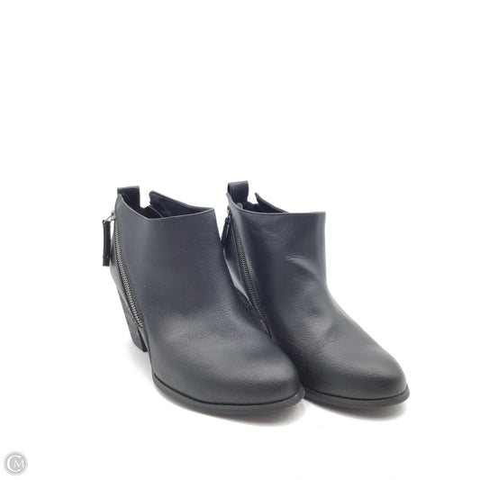 Boots Ankle Heels By Torrid In Black, Size: 10