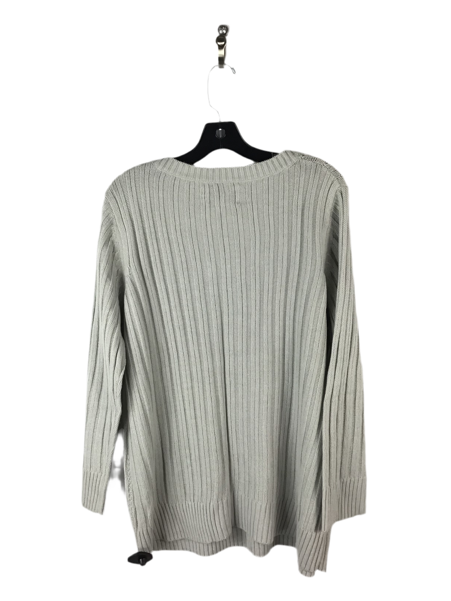 Sweater By Avenue In Grey, Size: Xl